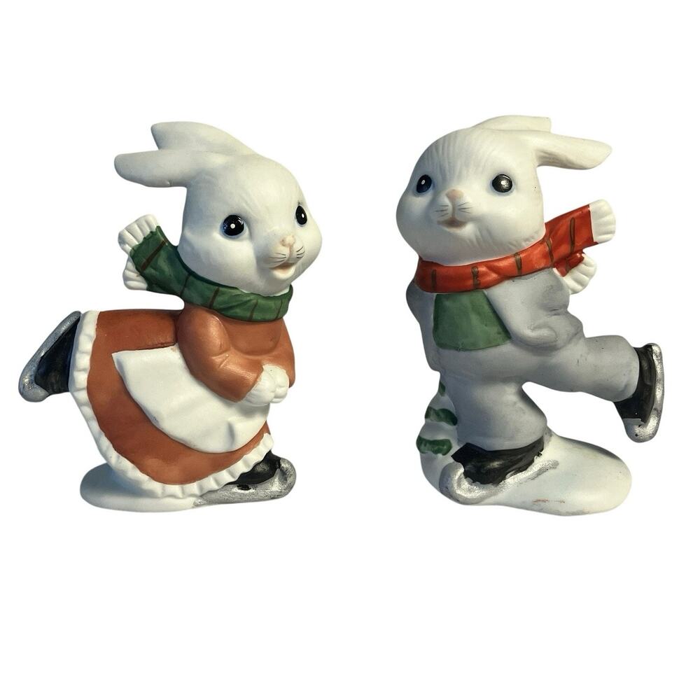Vintage HOMCO Ice Skating Bunny Rabbit Figurines 4” Christmas Winter Pair 5305
